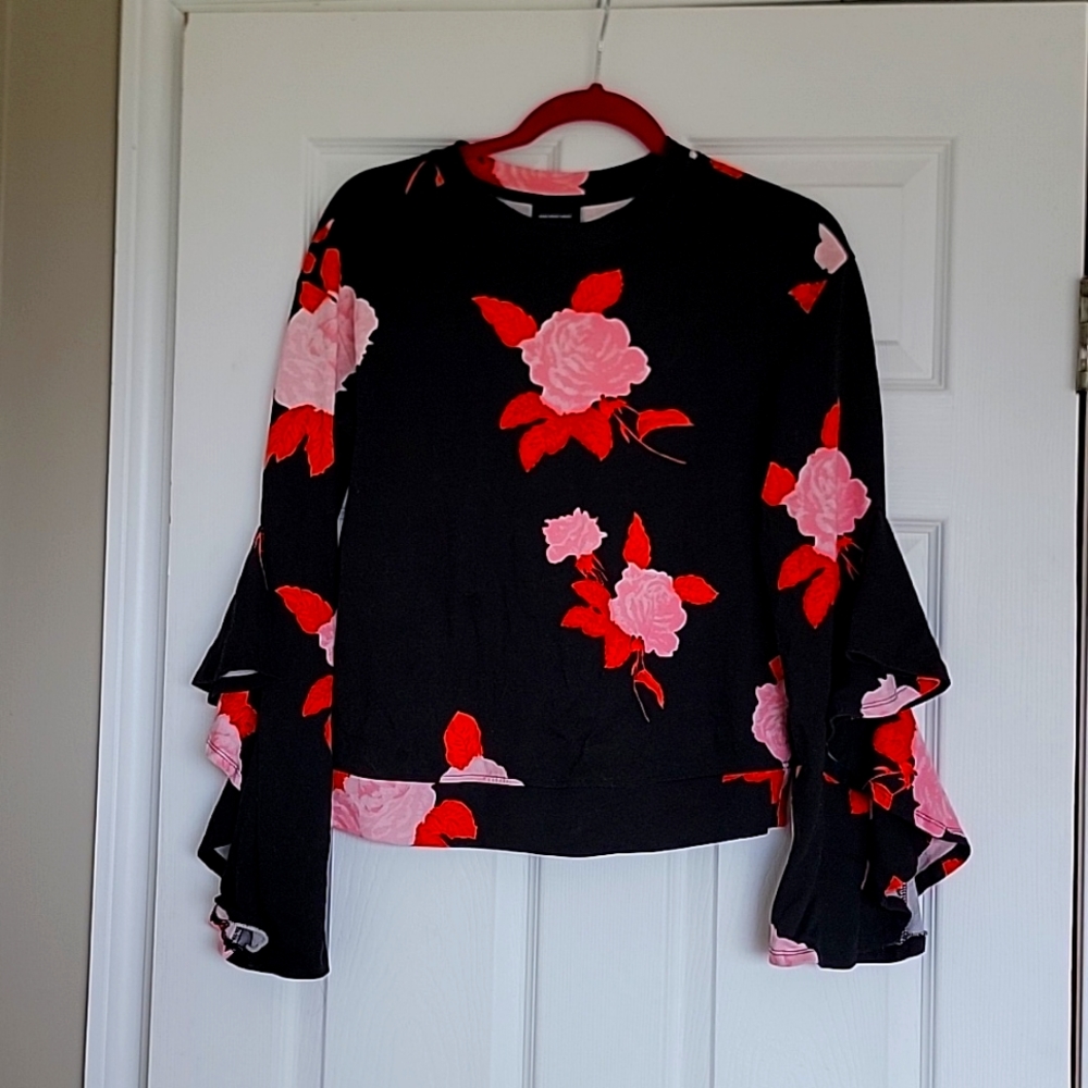 Bell Sleeve Floral Top